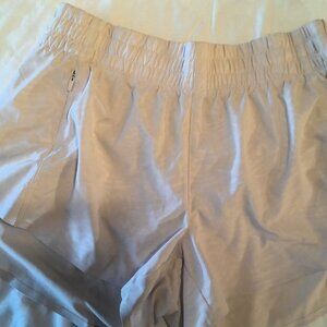 Athleta Hustle 3" Shorts XXS
